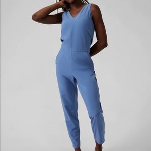Athleta Brooklyn Jumpsuit NWT cottage Blue size 2